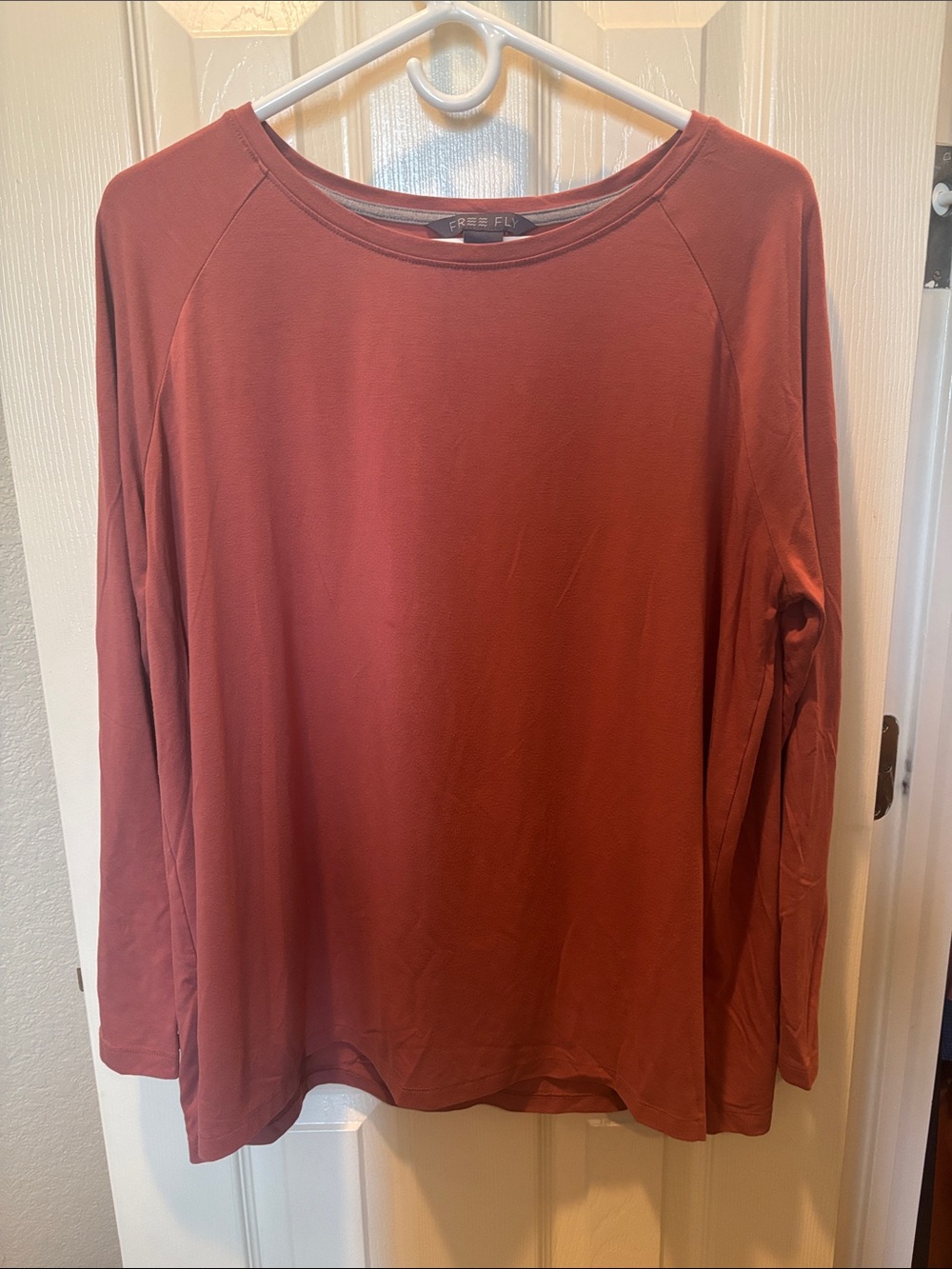 Free Fly Apparel Women's Bamboo Lightweight Long Sleeve Top - Size L